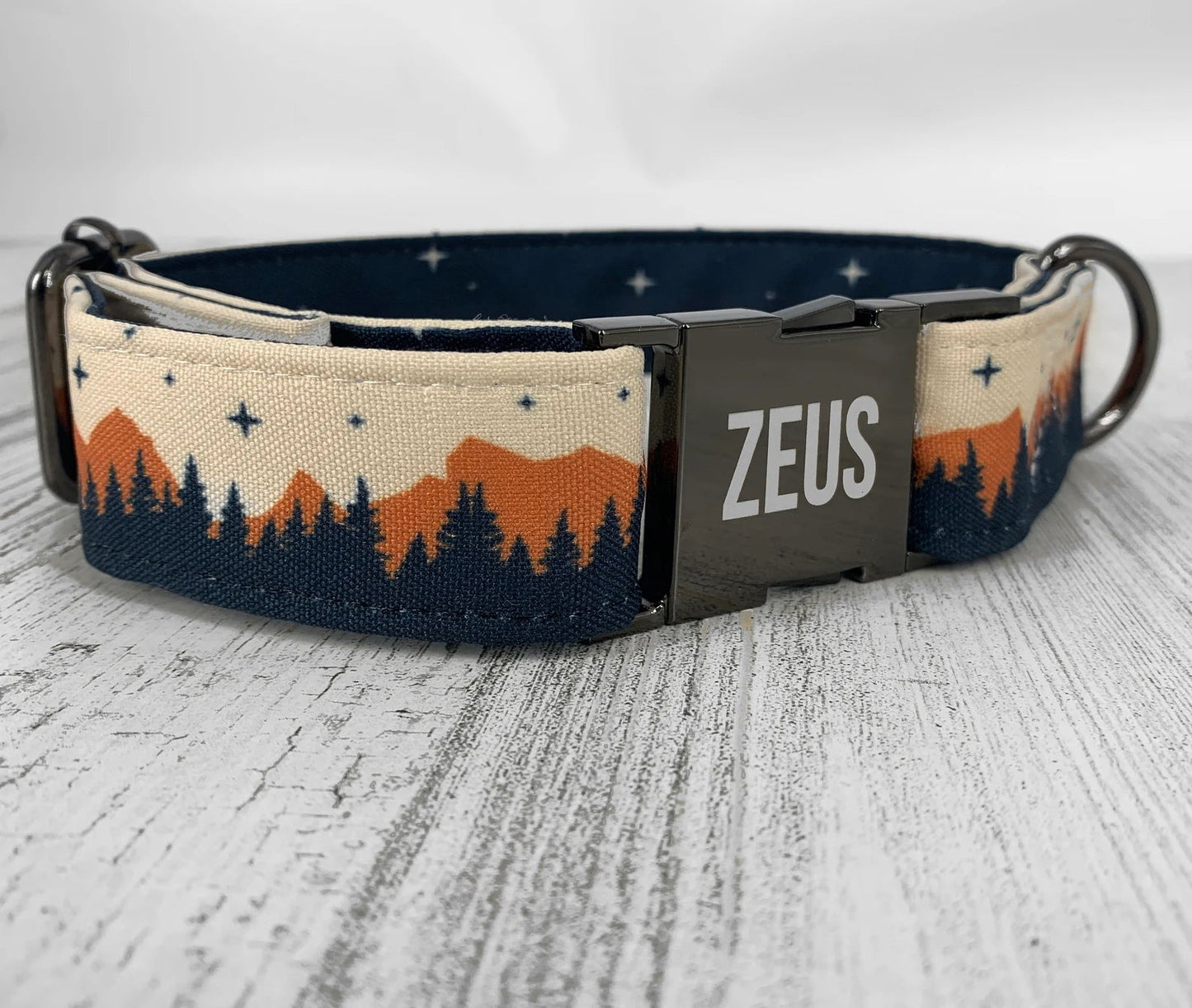 Panorama Mountain Dog Collar