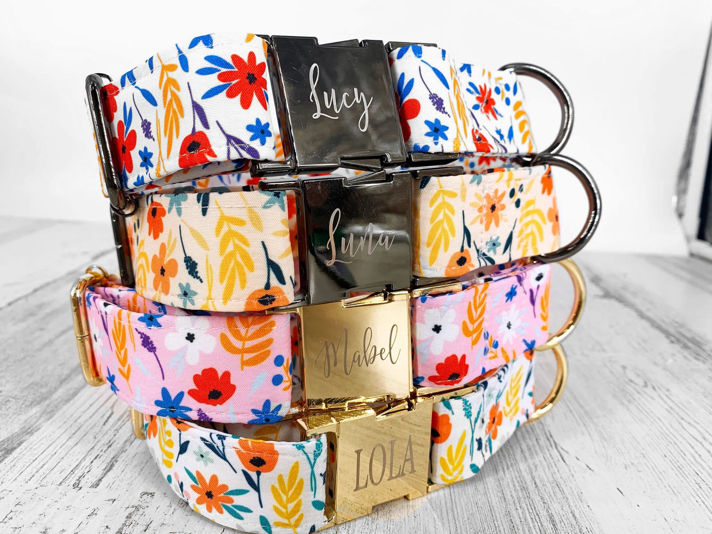 Bold Floral Dog Collar